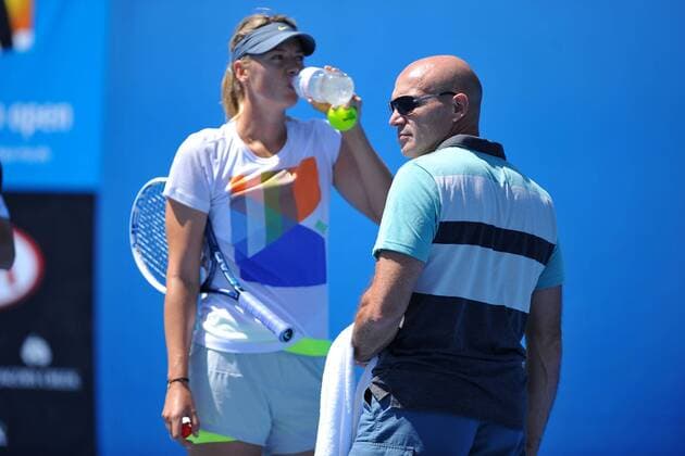 Maria Sharapova (RUS) Jerome Bianchi (FRA) TENNIS : Open d Australie - Melbourne - 13 01 2014 TennisMagazine Panoramlc 