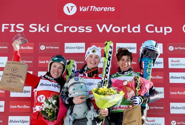 FREE STYLE - FIS WC Val Thorens, Skicross, Damen VAL THORENS,FRANKREICH,17.JAN.14 - FREE SKI, FREESTYLE SKIING - FIS Weltcup, Ski Cross, Damen,Siegerehrung. Bild zeigt den Jubel von Katrin Mueller (SUI), Marielle Thompson (CAN) und Ophelie David (FRA). 