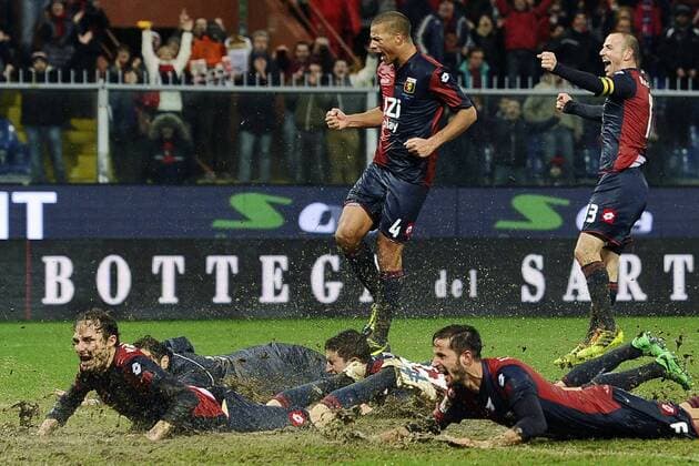 Schlussjubel Genoa Genova 19-01-2014, Stadio Marassi, Football Calcio 2013 2014 Serie A, Inter Mailand vs CFC Genua 1893 FC imagexsport