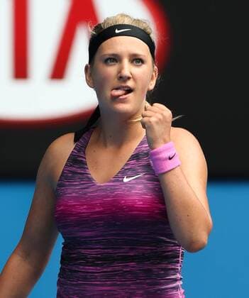 Australian Open 2014, Melbourne Park,ITF Grand Slam Tennis Tournament . Victoria Azarenka (BLR) macht die Faust und jubelt mit heraushaengender Zunge,Jubel,Einzelbild, Halbkoerper,Hochformat,