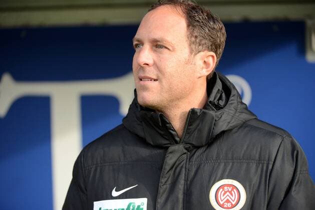 18.01.2014 Wiesbaden, BRITA-Arena, Saison 2013 2014, Testspiel Wehen Wiesbaden (3. Liga) gegen FSV Frankfurt (2. BL) Einzelbild Trainer Marc Kienle (SVWW)