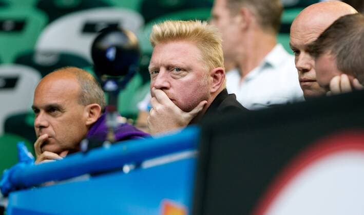 TENNIS - ATP, Australian Open 2014 MELBOURNE,AUSTRALIEN,21.JAN.14 - TENNIS - ATP Tennis Herren World Tour, Grand Slam, Australian Open. Bild zeigt Edoardo Artaldi und Boris Becker, den Trainer von Novak Djokovic (SRB). 