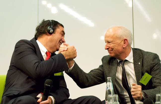 Doping-Opfer-Hilfe e.V. Berlin 21.01.2014 Heinrich Böll Stiftung Berlin Symposium zu Ehren von Prof Dr Werner FRANKE vlnr Richard YOUNG USA Chefjurist der United States Anti Doping Agency USADA Prof em Dr Dieter RÖSSNER (ROESSNER) Rechtsanwalt Institut für Kriminalwissenschaften der Universität Marburg Mitbegründer der Forschungsstelle für Sportrecht