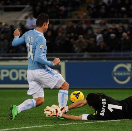 Gianluigi Buffon Juventus vs Miroslav Klose Lazio, Penalty foul, red card for Buffon Roma 25-01-2014 Stadio Olimpico - Football Calcio Serie A 2013 2014 Lazio Roma - Juventus Turin Foto AndreaxStaccioli Insidefoto andreaxstaccioli