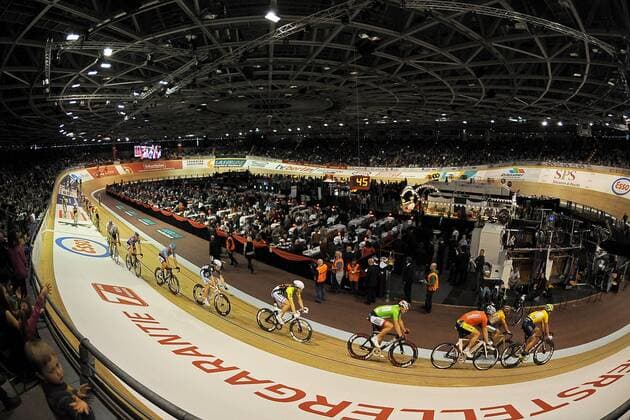 Grosse Jagd im Velodrom über 45 Minuten - Zweier Mannschaftszeitfahren - Veranstaltung Event: 103. Berliner Sechstagerennen 2014 - Ort Location: Velodrom Berlin - - Date Datum: 26.01.2014