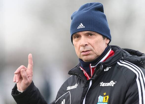 Chemnitz, 28.01.2014, Sportforum, Fussball, 3. Liga, Testspiel. , Chemnitzer FC vs. 1.FC Union Berlin II 0:0. , Trainer Karsten Heine, Chemnitzer FC. ,