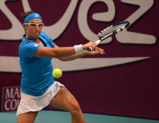Kirsten Flipkens (BEL) in Aktion. Open GDF Suez, 2014, Paris, Frankreich.