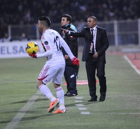 Turkey superleague match between Sivasspor and Fenerbahce at 4 Eylul Stadium in Sivas on February 09, 2014. Score: Sivasspor 2 - Fenerbahce 0 Pictured: Coach Roberto Carlos of Sivasspor. 
