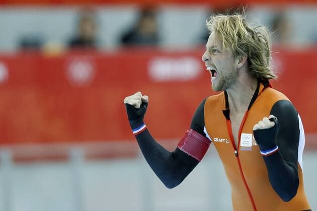 (140210) -- SOCHI, Feb. 10, 2014 (Xinhua) -- Michel Mulder of the Netherlands celebrates after his men s 500m race 2 of Speed Skating at the 2014 Sochi Winter Olympic Games in Sochi, Russia, Feb. 10, 2014. Michel Mulder won the gold medal with 69.312 seconds. (Xinhua Wang Lili) (SP)OLY-RUSSIA-SOCHI-SPEED SKATING-MEN S 500M 