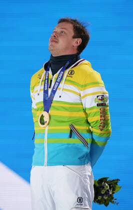 Sotschi, Olympia, Olympische Winterspiele 2014, Olympic winter games,sochi, 10.02.2014, Medal Plaza, Sotschi, Siegerehrung, Männer Rodeln Einzel , Felix Loch, mit Gold Medaillen