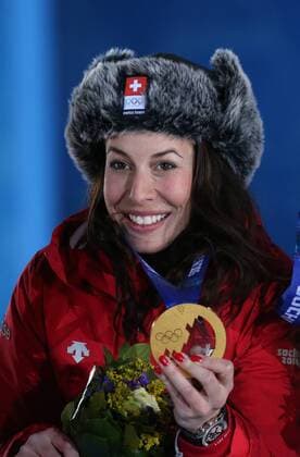 Sotschi, Olympia, Olympische Winterspiele 2014, Olympic winter games, sochi, 12.02.2014, Podium, Siegerehrung, Medals Plaza, Sotschi, Russland, Ladie down Hill Ski Alpin Abfahrt Damen, Dominique Gisin Schweiz Gold Medaillen