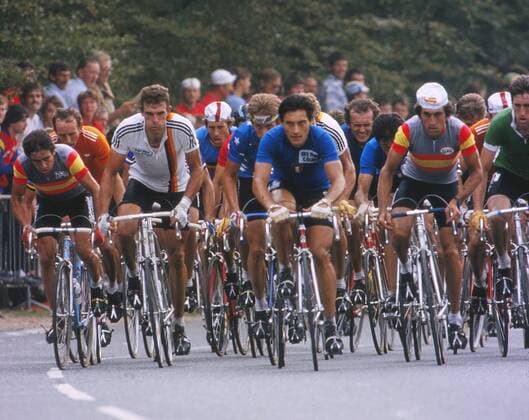 Cycling - 1982 UCI Road World Championships - Elite Men s Road Race Italy s Giuseppe Beppe Sarroni, who would go on to win the race, is centre in blue at Goodwood. The USA s Greg Lemond, who would finish second, is behind Sarroni s right shoulder, and Ireland s Sean Kelly, who was third, is far right. Gregor Braun (white shirt) His remarkable final sprint was so impressive it earned him the nickname the Fucilata di Goodwood (the Goodwood rifle-shot ). Sarroni won the Giro d Italia in 1979 and 1983. 05 09 1982 
