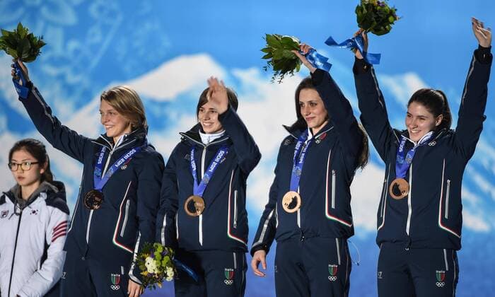 (140218) -- SOCHI, Feb. 18, 2014 (Xinhua) -- Bronze medalists of Team Italy pose at the victory ceremony for the ladies 3000m relay of Short Track at the 2014 Sochi Winter Olympic Games in Sochi, Russia, Feb. 18, 2014. (Xinhua Wang Haofei) (SP)OLY-RUSSIA-SOCHI-SHORT TRACK-LADIES 3000M RELAY 