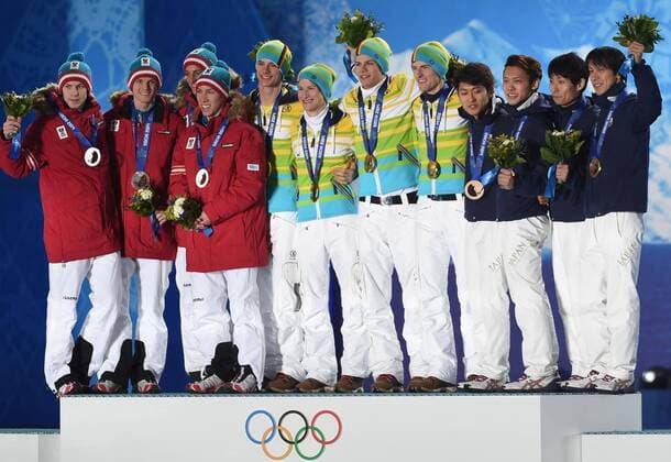 (140218) -- SOCHI, Feb. 18, 2014 (Xinhua) -- Gold medalists of team Germany (C), silver medalists of team Austria (L) and bronze medalists of team Japan pose at the victory ceremony for men s team ski jumping event at the 2014 Sochi Winter Olympic Games in Sochi, Russia, Feb. 18, 2014. (Xinhua Wang Haofei) (SP)OLY-RUSSIA-SOCHI-SKI JUMPING-MEN S TEAM 