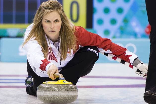 19.02.2014 Sochi, Krasnodar Krai, Russia. Canada skip Jennifer JONES delivers a stone during the semifinal of the Women s Curling competition between Great Britain and Canada from the Ice Cube Curling Centre, Coastal Clustre - XXII Olympic Winter Games xCraigxMercerx  ActionPlus20175177