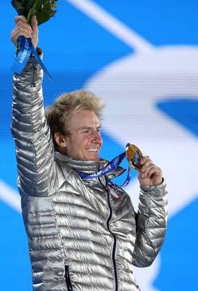 OLYMPIA - Olympische Spiele 2014 SOTSCHI,RUSSLAND,20.FEB.14 - DIVERS, OLYMPIA, SKI ALPIN - Olympische Winterspiele Sotschi 2014, Riesentorlauf der Herren, RTL, Siegerehrung, Medaillenvergabe am Medal Plaza. Bild zeigt den Jubel von Ted Ligety (USA). Keywords: Medaillie. 
