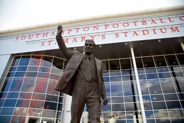 PROPAGANDA20140301 Football - soccer: Barclays Premier League, Southampton FC, A statue of Southampton s former player, manager, director and president Edric Thornton Ted Bates MBE outside St. Mary s Stadium before the Premiership match against Liverpool.xHOCHxZWEIx xPropagandax 