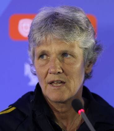 Fussball, Algarve Cup 2014, Pressekonferenz, v.li.: Trainerin Pia Sundhage (Schweden, Head Coach) Einzelbild xmrx