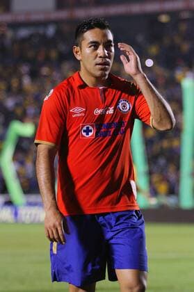 MONTERREY, MEXICO - MARZO 8: Marco Fabian de la Mora del Cruz Azul en lamento, durante el juego de la jornada 10 del Torneo Clausura 2014 de la Liga MX en el estadio Universitario el 8 de marzo de 2014, en Monterrey, Mexico (Foto: Alfredo Lopez JAM MEDIA) Tigres de Monterrey vs CD Cruz Azul- Torneo Clausura 2014 Liga Bancomer MX 