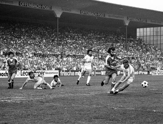 Relegation: Offenbacher Kickers - Bayer 04 Leverkusen 4.6.1982. HM