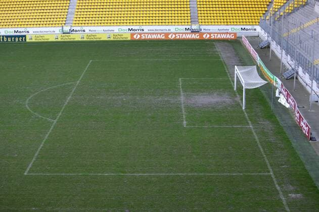 Fußball, Stadiongeschichte Alemannia Aachen Aachen , DEUTSCHLAND , 14.01.2014 Tivoli - Fußballstadion im Sportpark Soers in Aachen , in dem die Torlinientechnik der Firma GoalControl installiert ist