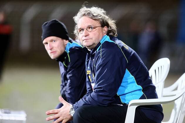Fußball, Trainerhistorie 1. FC Lok Leipzig von 1896 bis heute Leipzig, 21.03.2014, Bruno-Plache-Stadion, Fußball, Regionalliga NO , 1. FC Lokomotive Leipzig vs. VfB Germania Halberstadt 1:1 (0:0). , Trainer Heiko Scholz vor Co-Trainer Eric Eiselt, beide Leipzig. ,