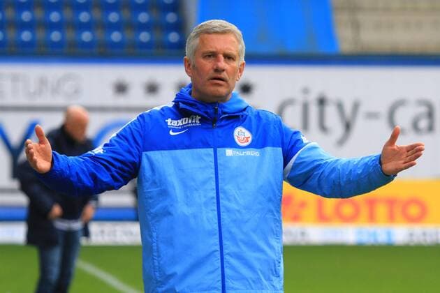 Spiel des FC Hansa Rostock in der 3.Liga Saison 2013 2014 gegen die Mannschaft des MSV Duisburg Sonnabend (22.03.2014) in der DKB Arena von Rostock .Hansa Trainer Andreas Bergmann