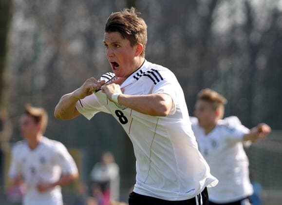 GER, U16 Freundschaftsspiel Deutschland - Tschechien 27.03.14, Markranstädt, Stadion am Bad, GER, Aue , U16 Nationalmannschaft, Freundschaftsspiel, Deutschland vs Tschechien im Bild: Torjubel Marco Stefandl (Deutschland) nach dem Tor zum 3:2