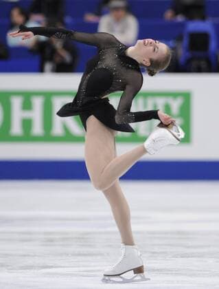 (140329) -- SAITAMA, March 29, 2014 (Xinhua) -- Carolina Kostner of Italy performs at the women s free program during the International Skating Union s (ISU) World Figure Skating Championships in Saitama, Japan, March 29, 2014. Kostner got the bronze medal of the event. (Xinhua Stringer) (SP)JAPAN-SAITAMA-ISU WORLD FIGURE SKATING CHAMPIONSHIPS 