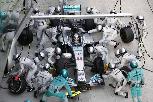 Motorsports: FIA Formula One World Championship 2014, Grand Prix of Malaysia, 44 Lewis Hamilton (GBR, Mercedes AMG Petronas F1 Team), xHOCHxZWEIx