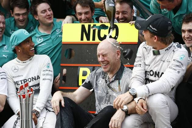 Motorsports: FIA Formula One World Championship 2014, Grand Prix of Malaysia, 44 Lewis Hamilton (GBR, Mercedes AMG Petronas F1 Team), 6 Nico Rosberg (GER, Mercedes AMG Petronas F1 Team), xHOCHxZWEIx