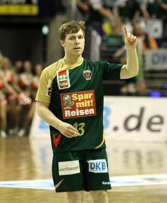 30.03.2014, Max Schmeling Halle, Berlin, GER, EHF Cup, Füchse Berlin vs. HC Sporta Hlohovec, im Bild Jaron Siewert (Füchse Berlin)