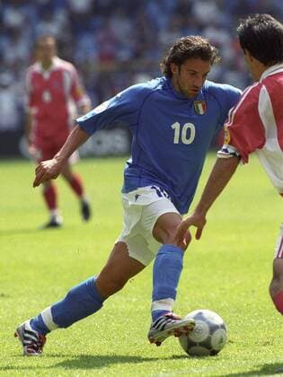 FB - EM 2000 Tuerkei - Italien 1:2 Alessandro del Piero in Aktion HM