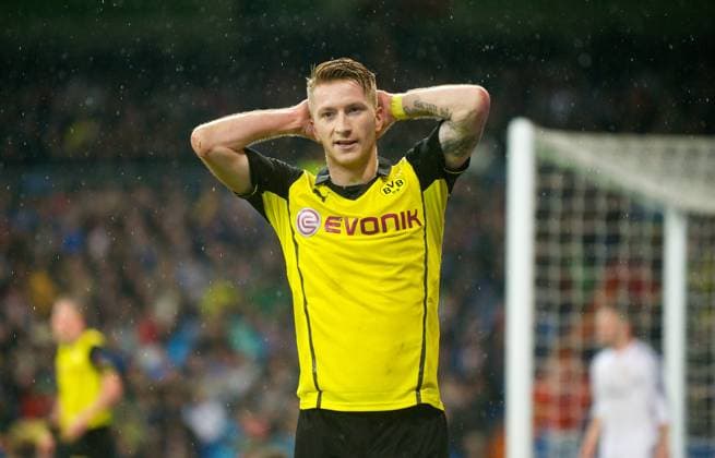 Fussball Madrid 02.04.2014 Champions League Viertelfinale Hinspiel Saison 2013 2014 Real Madrid - Borussia Dortmund 3:0 Marco Reus (Dortmund, No.11) niedergeschlagen ratlos