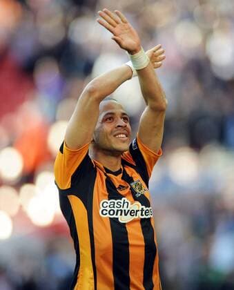 Football - 2013 2014 FA Cup - Semi-Final: Hull City vs. Sheffield United Hull s Liam Rosenior celebrates at Wembley. COLORSPORT ANDREW COWIE 