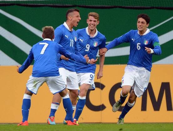 15.04.2014, xjhx, Fussball U20, Deutschland - Italien, v.l. Matteo Ricci (Italien U20), Riccardo Improta (Italien U20), Valerio Lorenzo Rosseti (Italien U20), Federico Barba (Italien U20) Torjubel, Goal celebration, celebrate the goal 0:1