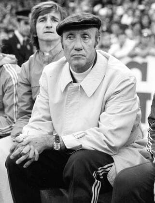 EM 1972 in Belgien Halbfinale: Belgien - Deutschland 1:2 14.6. in Antwerpen. Bundestrainer Helmut Schön (Deut.). HM