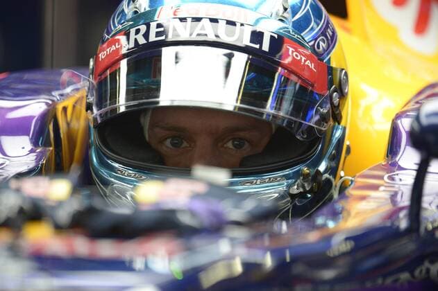18.04.2014- Free Practice 1, Sebastian Vettel (GER) Infiniti Red Bull Racing RB10 Chinese Grand Prix, Shanghai 17-20 April 2014 