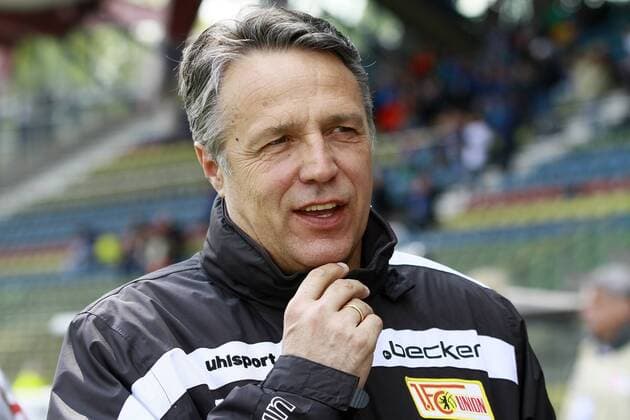 Karlsruher SC - 1.FC Union Berlin Uwe Neuhaus, Cheftrainer Union Berlin, Portrait, Porträt, Einzelbild, quer, Fußball 2.BL Saison 2013 2014