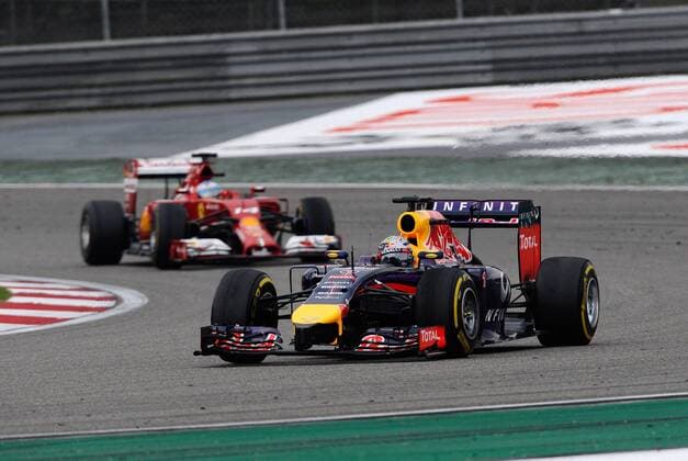 Sebastian Vettel; Red Bull Racing, Fernando Alonso, Scuderia Ferrari, formula 1 GP, China in Shanghai, 20.04.2014, Photo:mspb Lukas Gorys Sebastian Vettel; Fernando Alonso, formula 1 GP, China, RV RACING PRESS