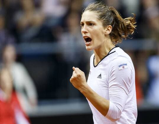 Andrea Petkovic (GER) ballt die Faust Tennis, WTA, Porsche Tennis Grand Prix, 22.04.2014 EP_ans