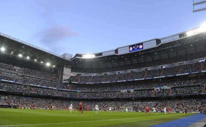 23.04.2014, Fussball Champions League 2013 2014, Halbfinale, Hinspiel, Real Madrid - FC Bayern München, im Santiago Bernabeu Stadion in Madrid, Spanien. Spielszene im Bernabeu-Stadion. 