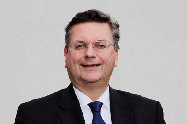 Reinhard Grindel, 60. Geburtstag am 19. September Reinhard Grindel vom Vorst. RobertEnkeStiftung - gesehen in Barsinghausen am 23.04.2014