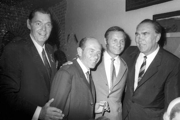 Olympische Spiele 1968 in Mexiko: Bayrischer Abend als Vorschau auf die Olympischen Spiele 1972 in München, v.re.: Max Schmeling (BR Deutschland), Harry Valerien und Emil Zatopek (CSSR)