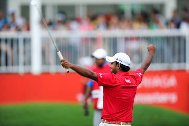 (140427) -- JAKARTA, April 27, 2014 (Xinhua) -- Anirban Lahiri of India celebrates after making an eagle at the hole 18 during the final day of CIMB Niaga Indonesian Masters at Royale Jakarta Golf Club in Jakarta, Indonesia, April 27, 2014. Anirban claimed the champion of the event. (Xinhua Veri Sanovri) (SP)INDONESIA-JAKARTA-GOLF-INDONESIAN MASTERS-CHAMPION 