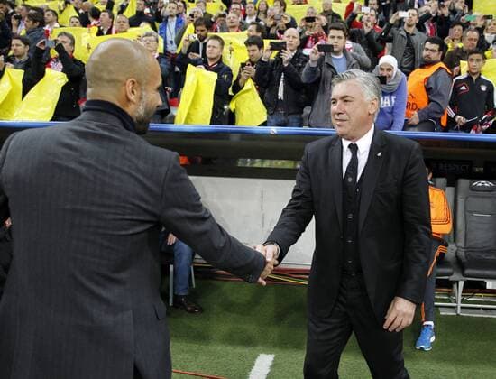 Pep Guardiola y Carlo Ancelotti. Second leg of 1 2 Champions League match between FC Bayern Munich and Real Madrid. In this picture, Pep Guardiola and Carlo Ancelotti. xJOSExA.xGARCIAx 