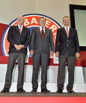 02.05.2014, Fussball Bundesliga 2013 2014, FC Bayern München, Ausserordentliche Mitgliederversammlung im AUDI-Dome München. Ein neuer Präsident für Uli Hoeneß wird gewählt. Der neue Vorstand, v.li: Vizepräsident Rudolf Schels, Präsident Karl Hopfner, Zweiter Vizepräsident Dr. Dieter Mayer. 