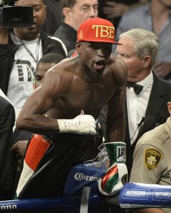 Floyd Mayweather Jr. WBC-WBA & Ring magazine welterweight title in Las Vegas. May 3, 2014 - ZUMAbl1