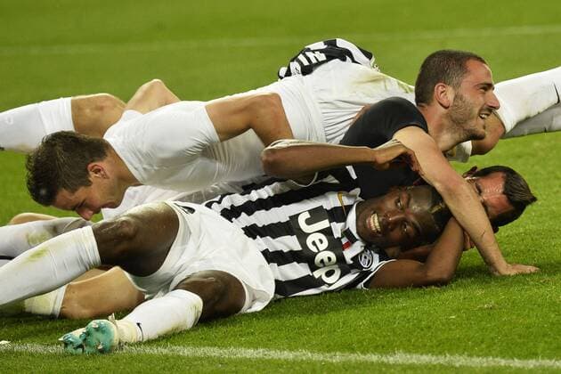 Simone Paodin, Paul Pogba, Leonardo Bonucci, Carlitos Tevez celebration Serie A, Juventus Turin - Atalanta Bergamo andreaxstaccioli