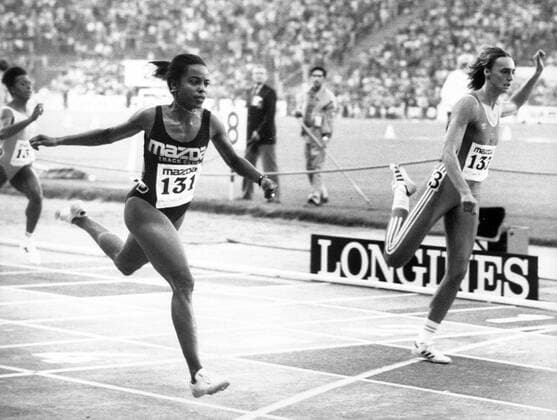Internationales Leichtathletik-Sportfest in Brüssel, 200 m Lauf: Evelyne Ashford (li., USA) gewinnt vor Heike Drechsler (DDR)